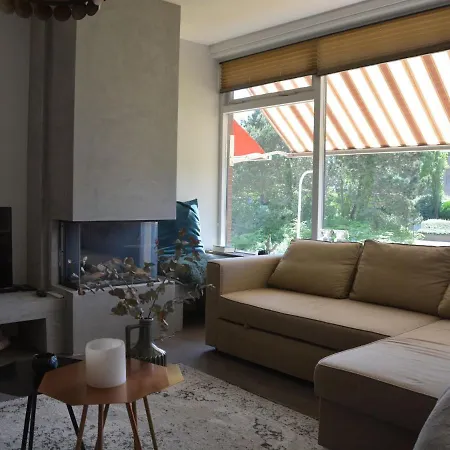 Luxurious Holiday In With Fireplace 펜션 *